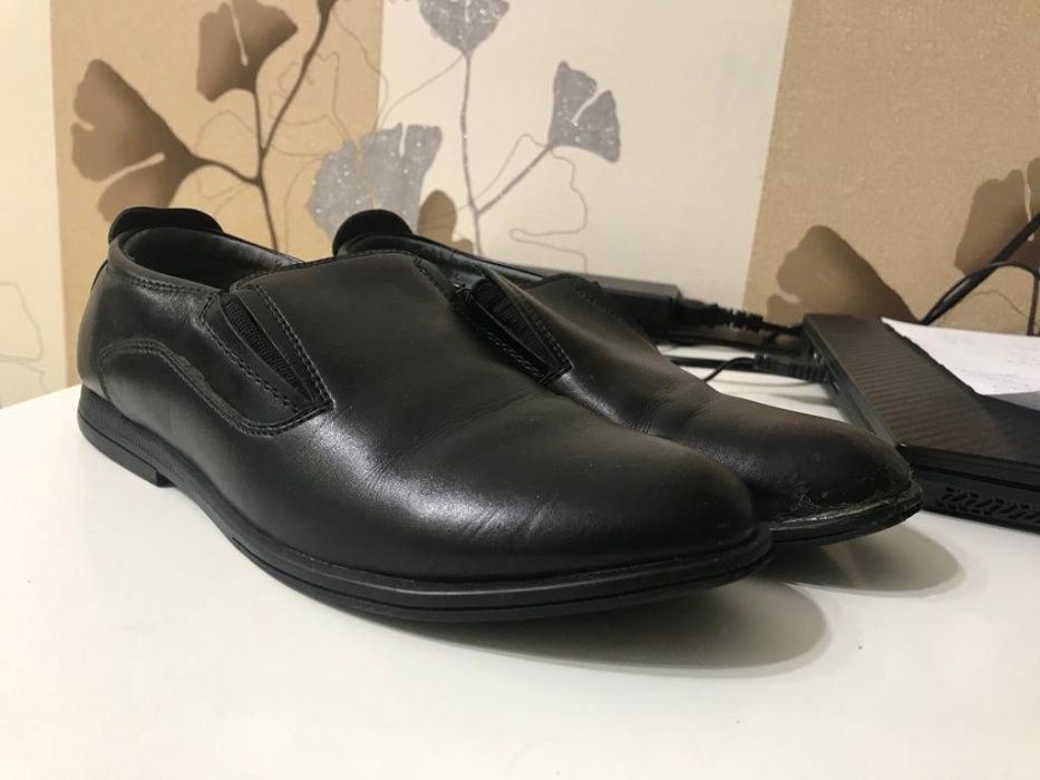 Продам детскую ботинку для мальчиков Размер