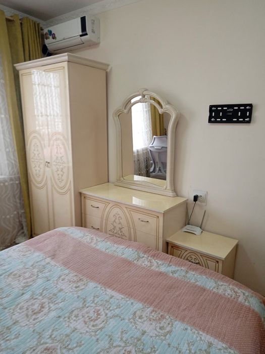 Паркентский 2-комнатная с мебелью