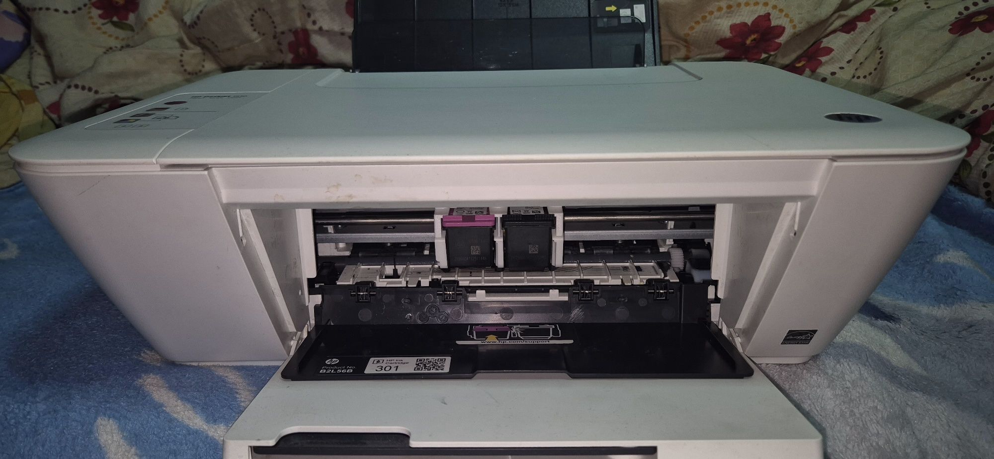 Vand imprimanta HP deskjet1510+cartuș color nou