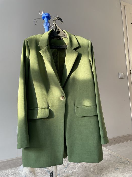 Продам двойку пиджак+брюки, 5000