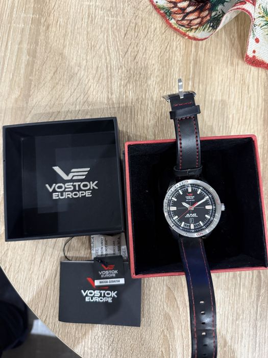 Мъжки часовник Vostok Almaz