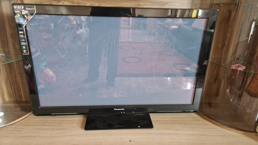 Televizor Panasonic și Allview
