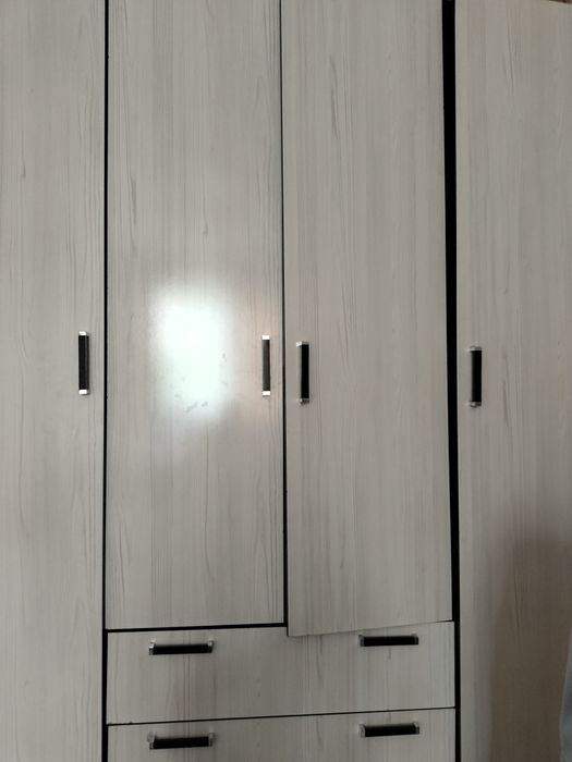 Шкаф сатылады тез арада