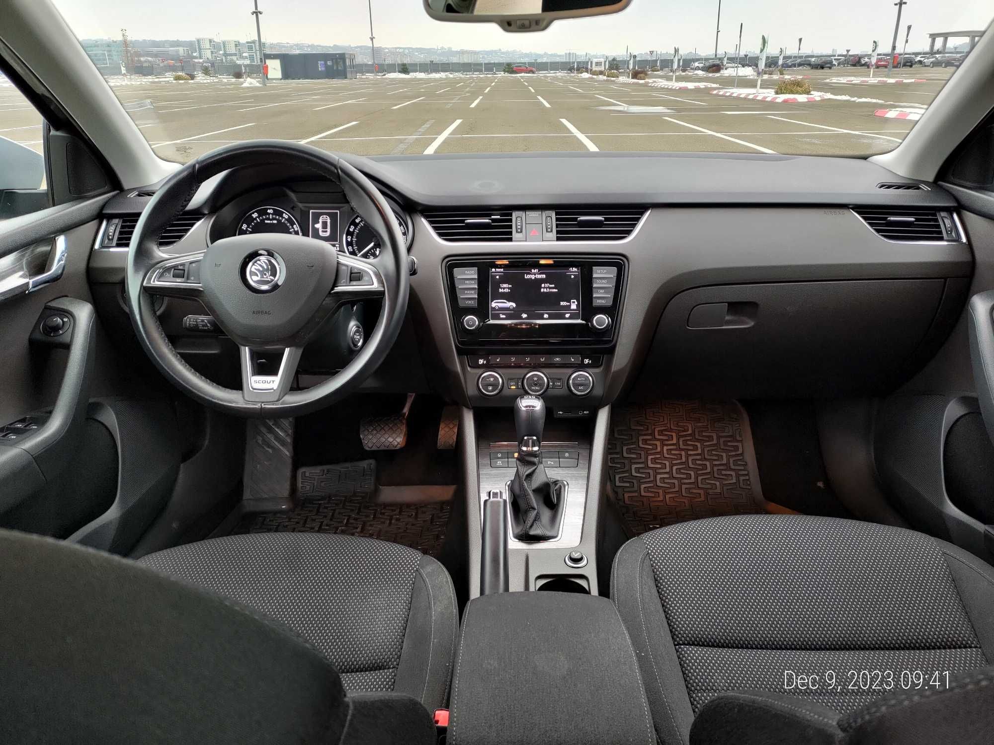 Skoda Octavia Scout 2016 1.8 TSI DSG 180CP