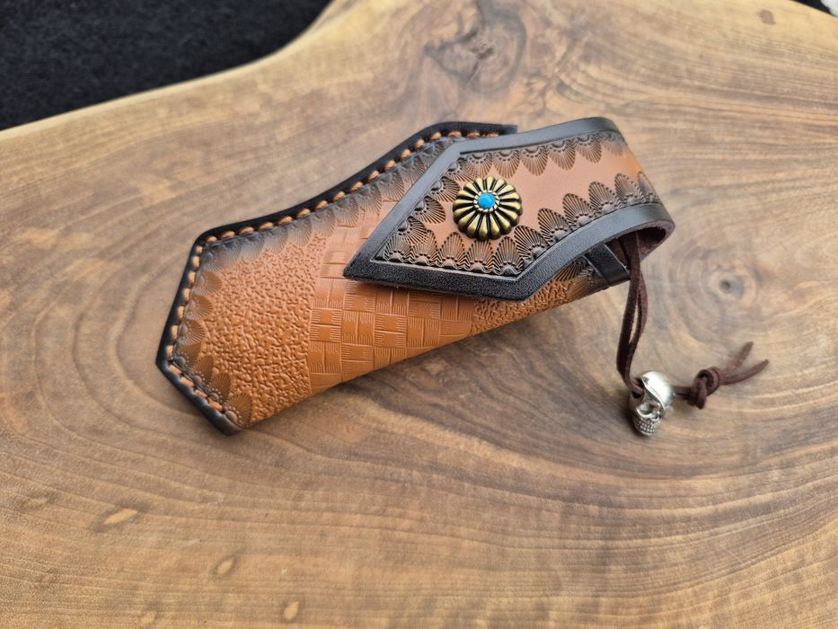 Уникален сгъваем нож дамаска стомана с кожена кания