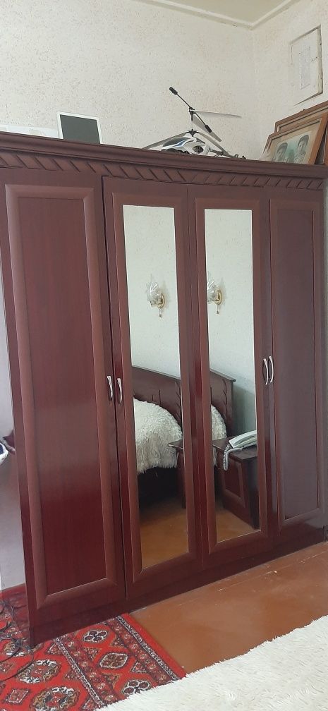 Спални гарнитур мебел