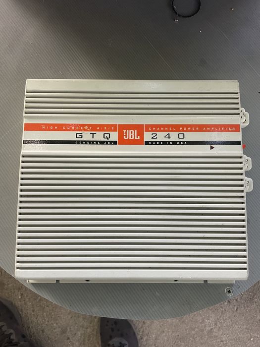 Усилвател JBL GTQ-240 крайно стъпало