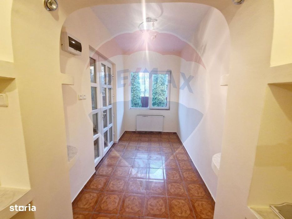 Vilă spațioasă de închiriat – 1 Mai, Piatra Neamț