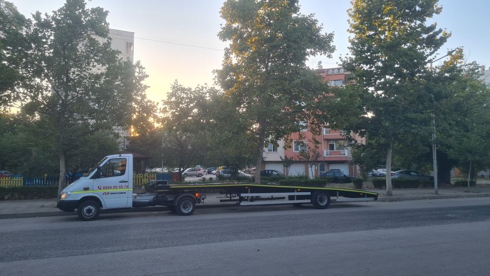 Превоз на Бусове и Лекотоварни автомобили