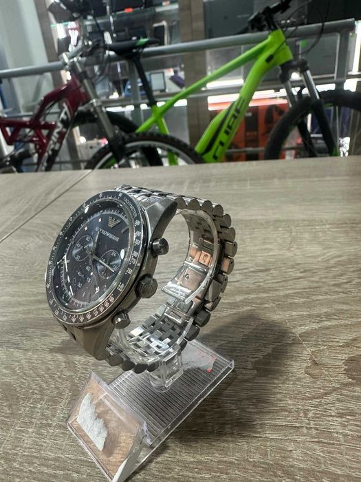 Продавам Мъжки Часовник Emporio Armani AR6072 Tazio Chronograph