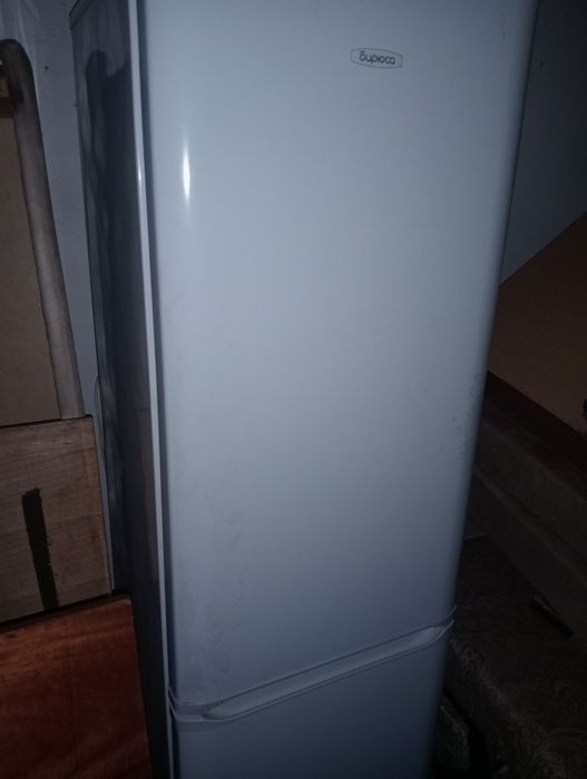Холодильник бирюса