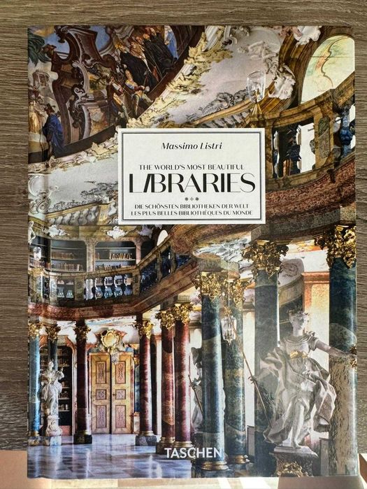 The World's most beautiful libraries книга