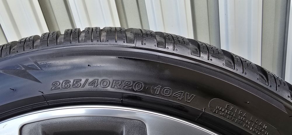 Jante Audi A8 W12 OEM - model Felgen 20" (model rar) + anvelope iarna