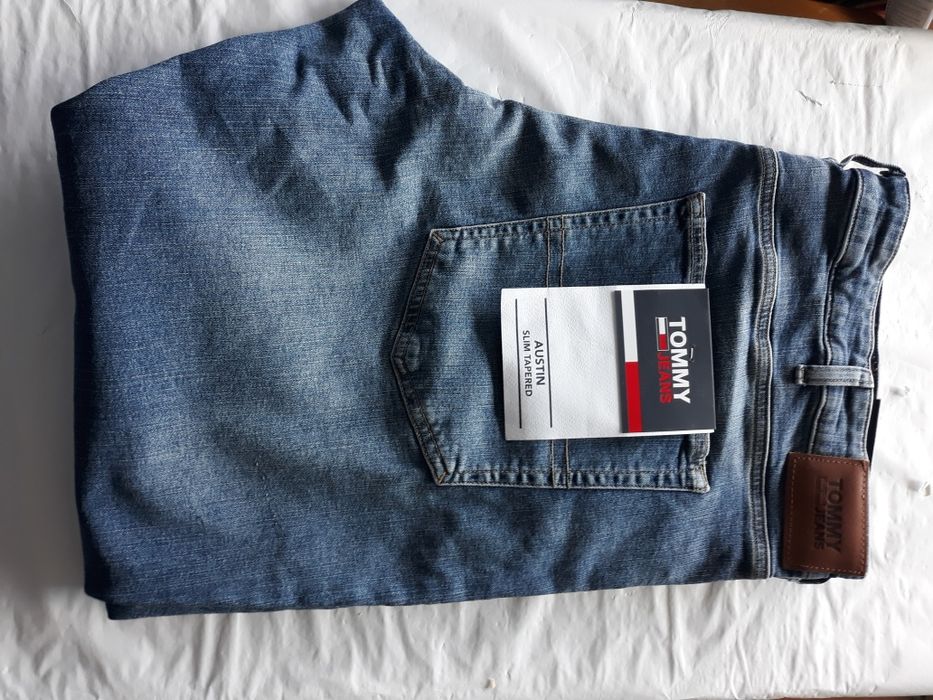 Ofertă/Blugi Tommy Jeans nr 46/34 originali