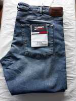 Ofertă/Blugi Tommy Jeans nr 46/34 originali