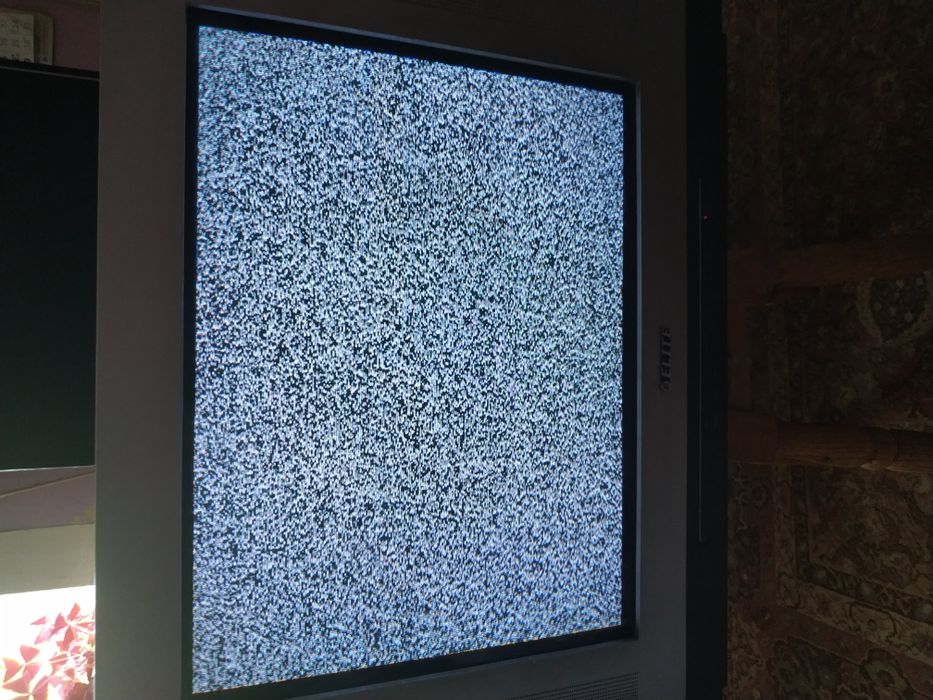 TV ELITE плосък екран!