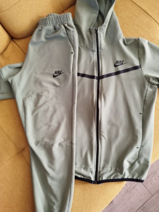 Екип на NIKE 137--147