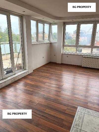 Продава се Тристаен апартамент в Пловдив, Център - 174 кв.м за 2409 €/кв.м - Снимка #4