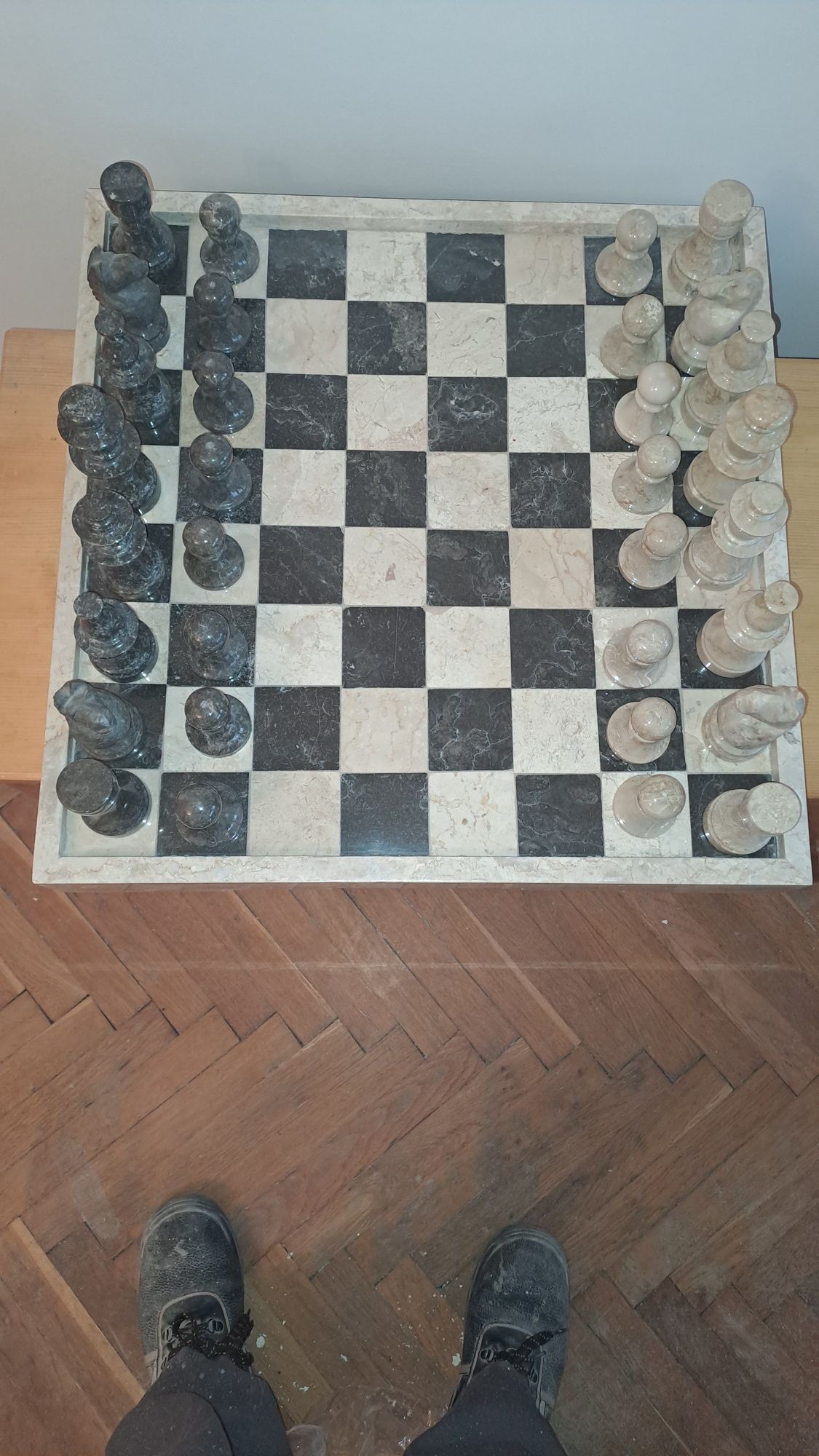 Каменен шах ръчна изработка