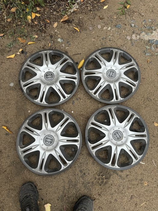 Продам колпаки Р15 новые