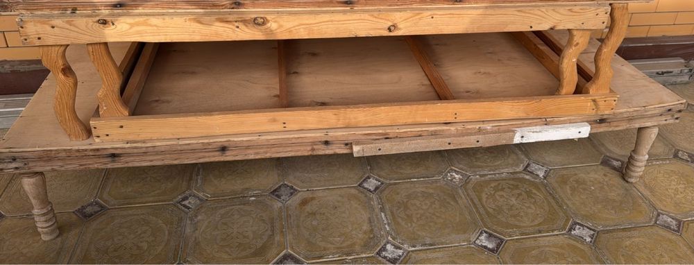 Жер стол бу 3 штук бар