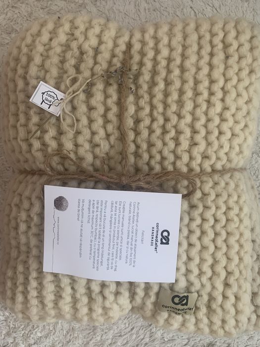 Patura/pled 100% lana, nou , corinneatelier, handmade ,cu eticheta ,