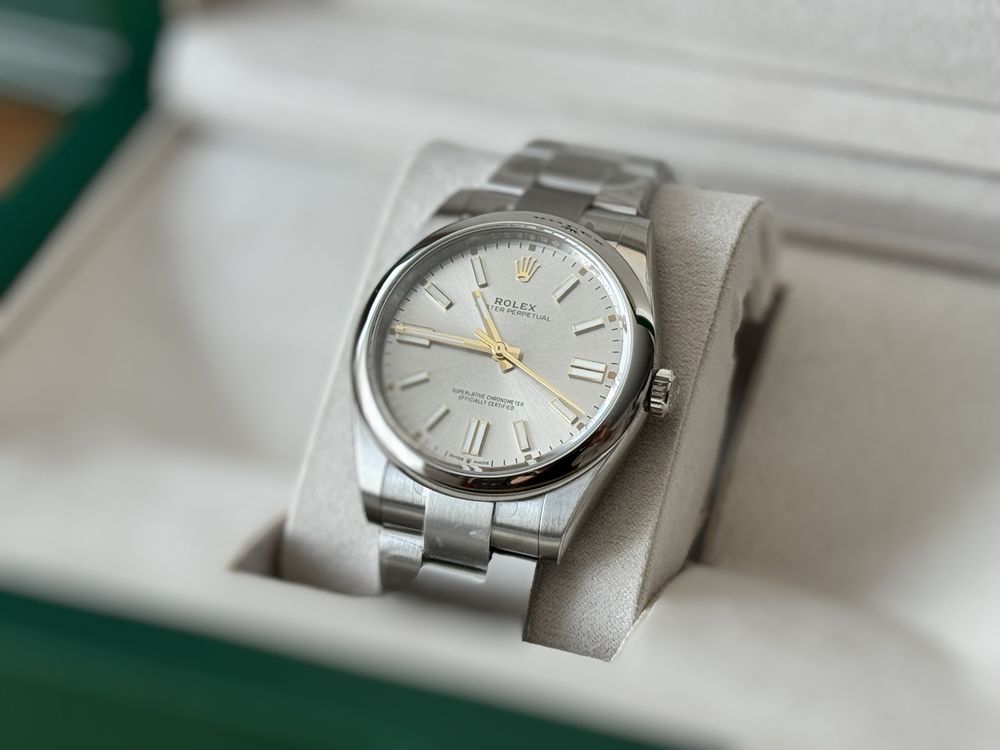 Часы Rolex Oyster Perpetual 41