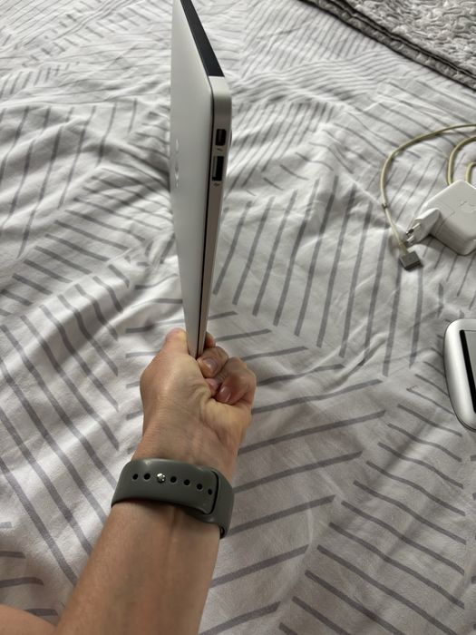 Macbook Air 11/2015+mouse Apple