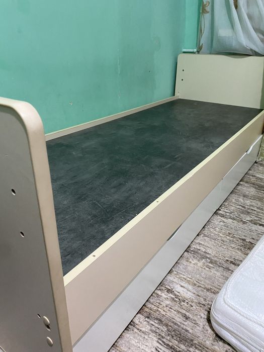 Отдам бесплатно кровать