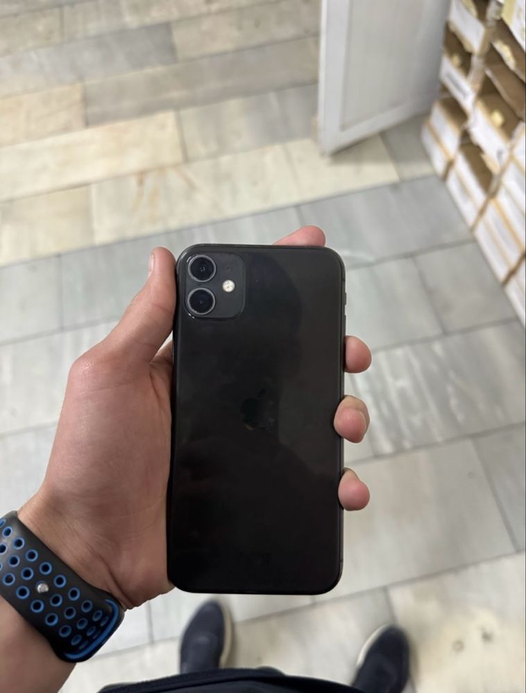 iphone 11 LLA 128 gb