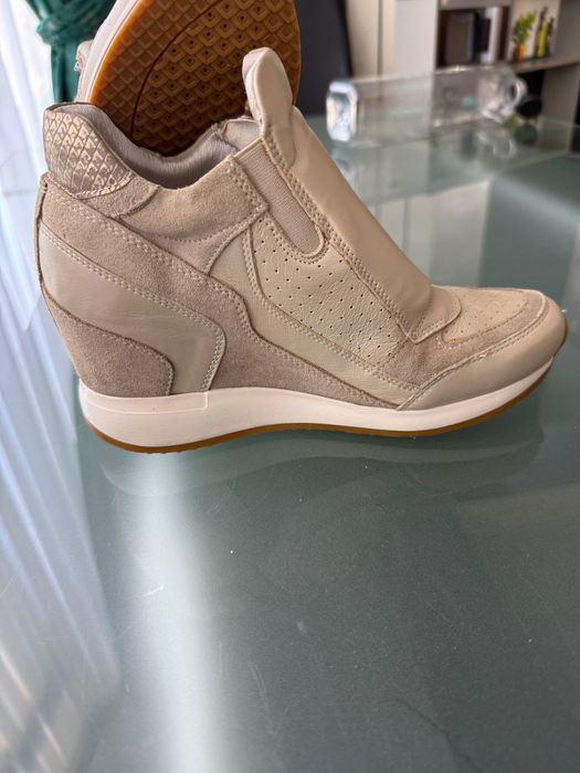 Ghete cu platformă Geox