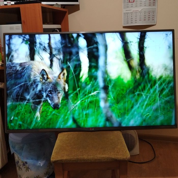 47" смарт  телевизор ЛЖ