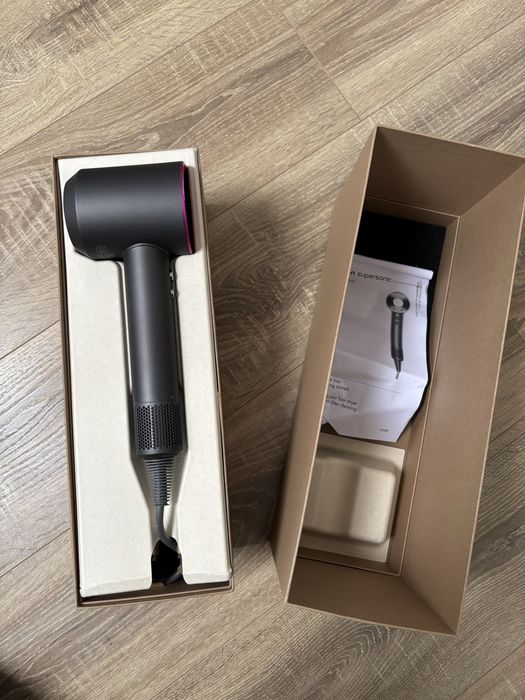 Uscator de par Dyson HD08 defect