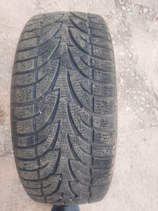 Шины  R18x235x55