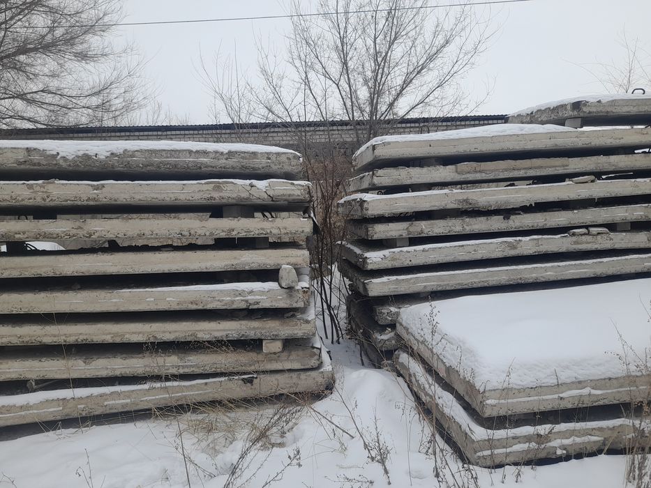 Продам железобетонные изделия. Колонны.  Балки. Плиты перекрытия.