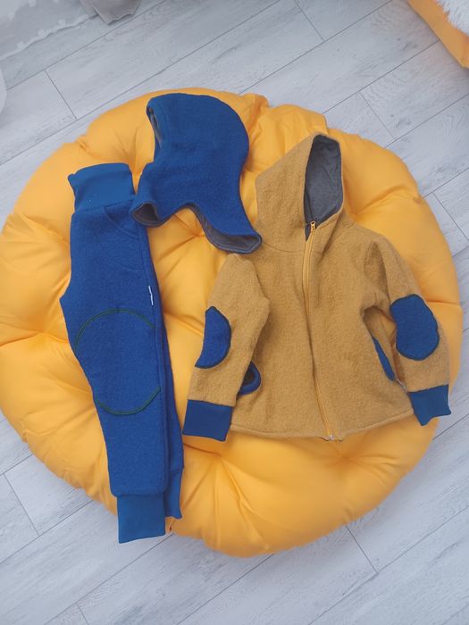 Lână: Jacheta + pantalon+ cagulă