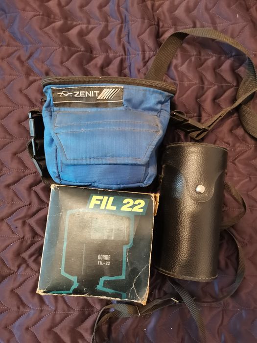 Aparat de fotografiat Zenit 122, blitz Norma Fil-22, obiectiv Jupiter
