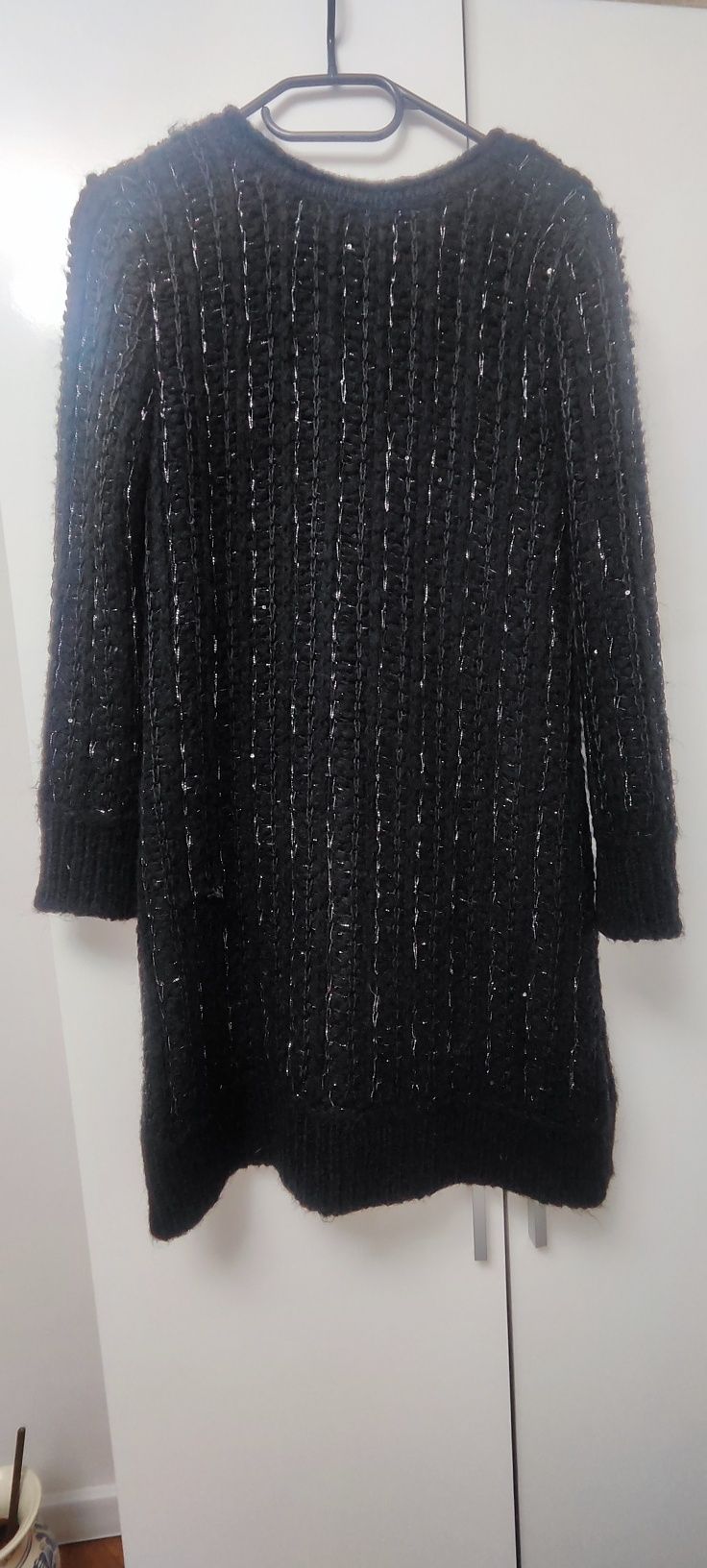 Vând pulover lung/rochie Zara, mărimea