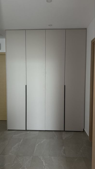 Mobilă la comandă / design interior