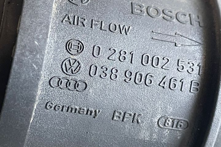 Debitmetru aer  Bosch 0281002531 Skoda Octavia a 2-a generatie seria
