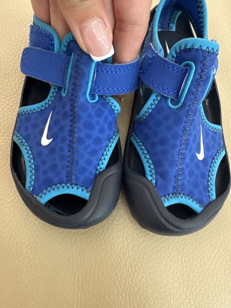 Детски сандали Nike 26
