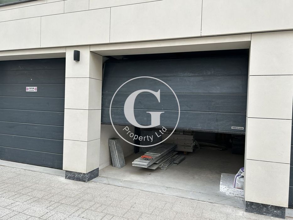 Продава се Двустаен апартамент в София, Център - 80 кв.м за 3263 €/кв.м - Снимка #4