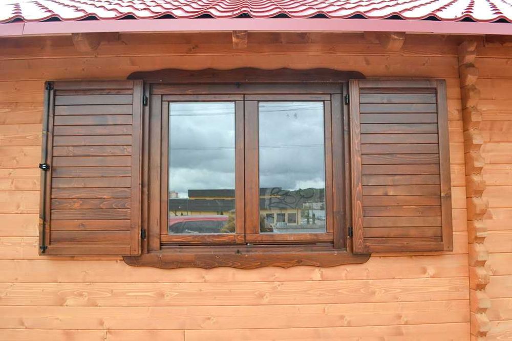 Uși și ferestre lemn masiv izolate 78mm termopan sau 92mm tripan