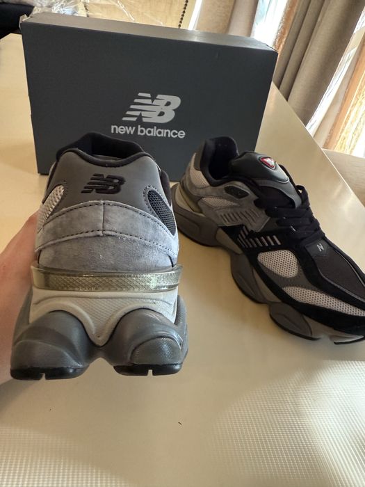 New balance 9060 мъжки 45 номер