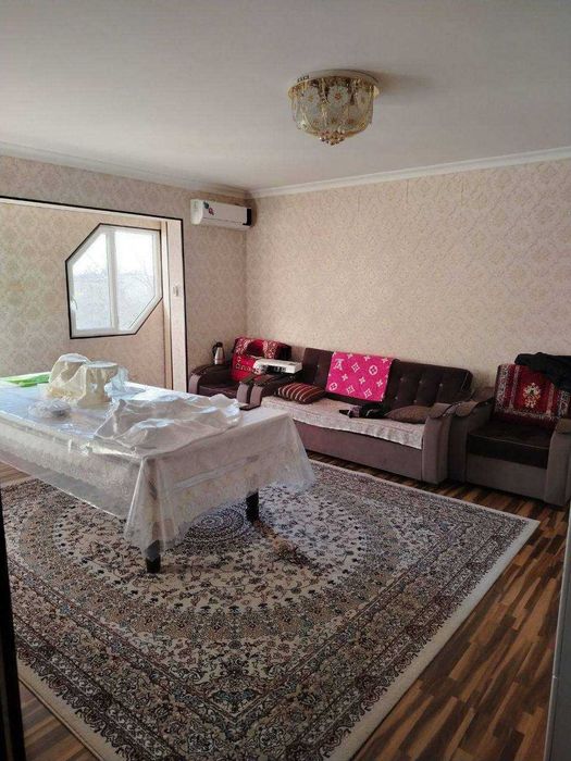 Продается квартира Метро М. Горький/ БИЙ Ор Буз базар!!!