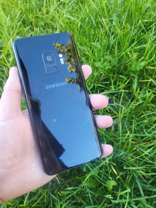 Telefon Samsung Galaxy S9 Impecabil ca Nou Black 4G Dual Sim Trimit