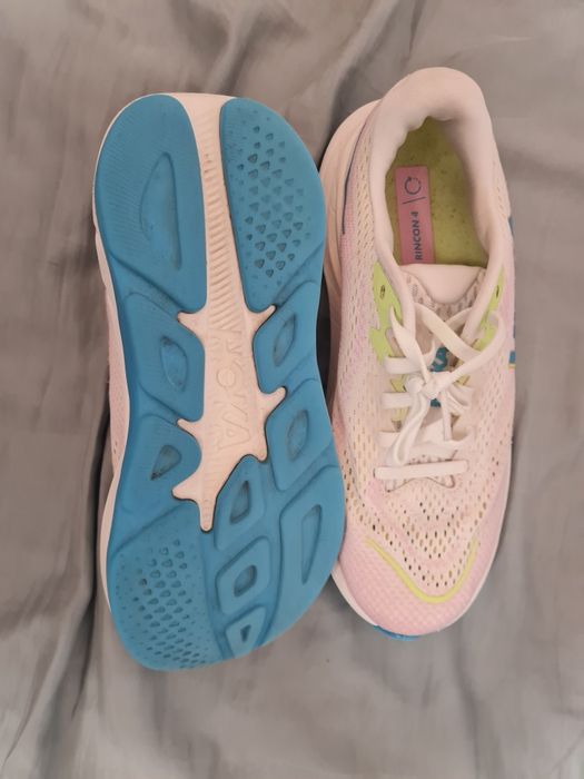 Pantofi sport Hoka nr 36