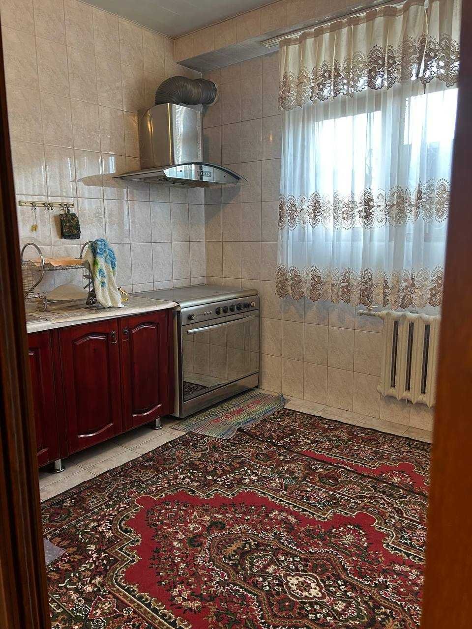 Вторичка, Банковский дом Ориентир: Ц Квартал Комнат: 4 125м2 ;
