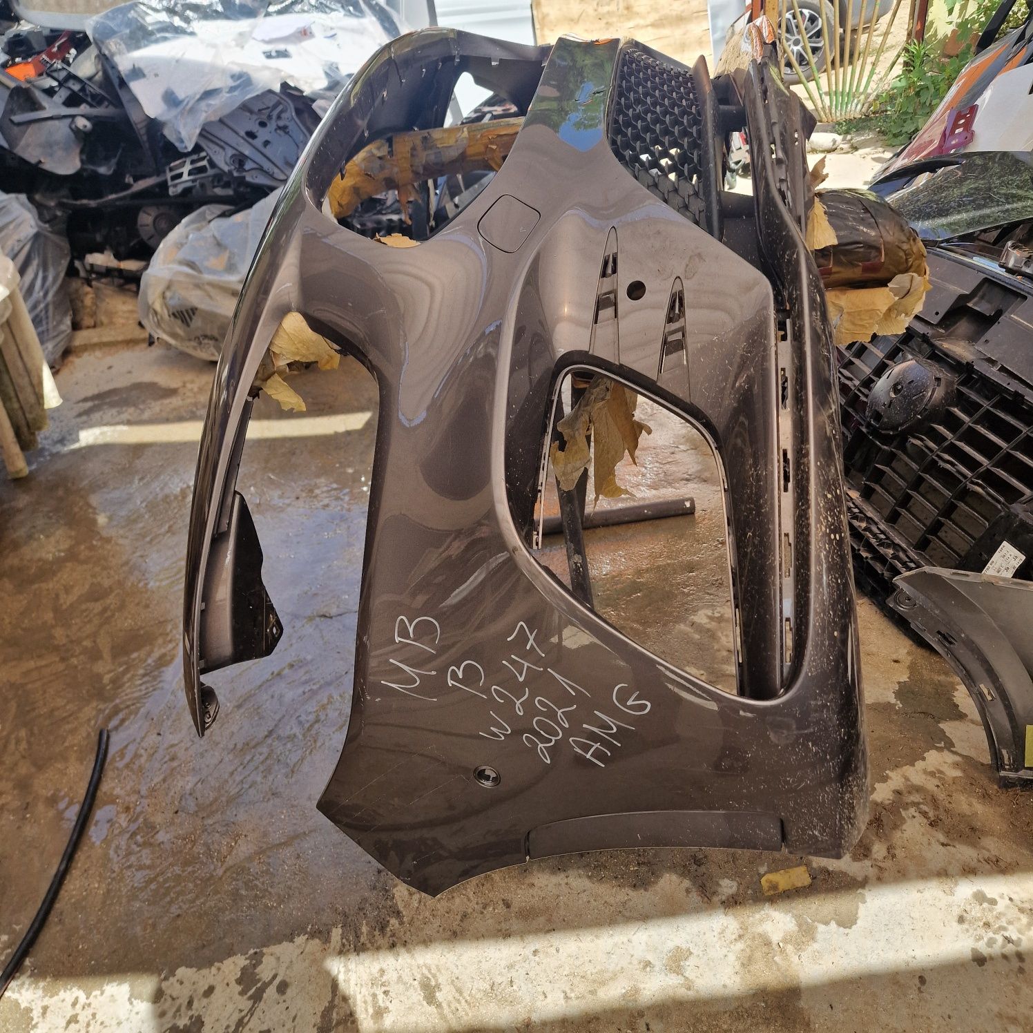 Mercedes Benz B W247  2021 AMG  предна броня