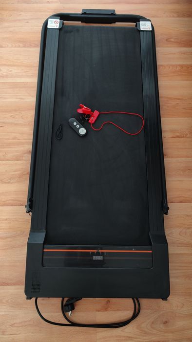 Banda de alergat electrica BodyFit Z1000, 2.0 CP, 1-10 km/h, 100 kg